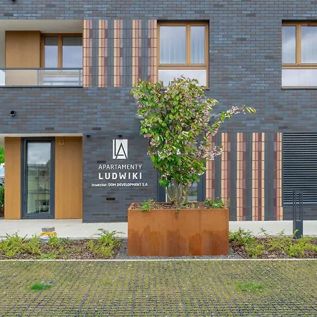 Apartamenty Ludwiki Z Parkingiem By Noclegi Renters Varšava Exteriér fotografie