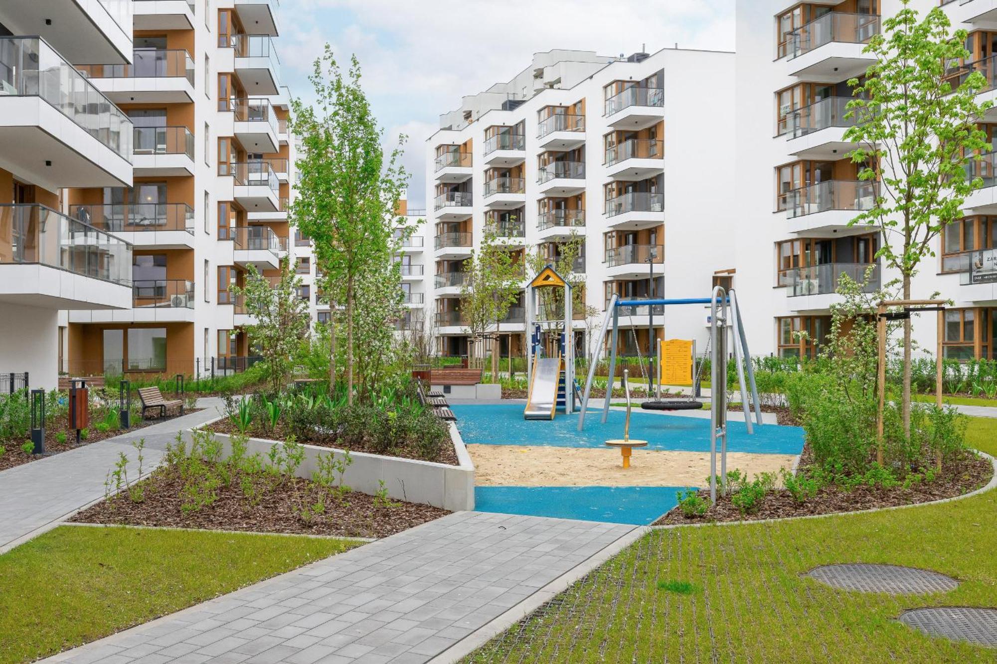 Ludwiki Z Parkingiem By Renters Warszawa